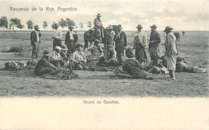 CPA ARGENTINE "Groupe de Gauchos"
