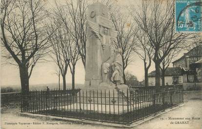 .CPA FRANCE 46 "Gramat, Le monument aux morts"