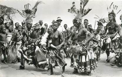CPSM CONGO BELGE "Mweka, danses chez les Bakubas"