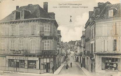 .CPA  FRANCE 46 "Gourdon, Avenue Cavaignac"