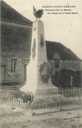 .CPA  FRANCE 21 "Magny St Medard, Monument aux morts"