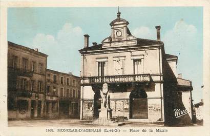 .CPA  FRANCE  47 "Monclar d'Agenais, Place de la Mairie"