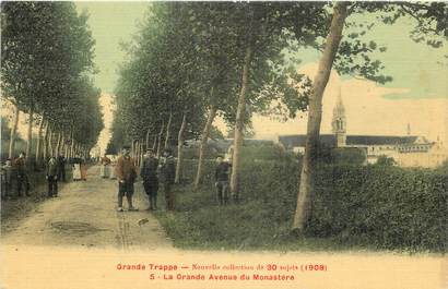 CPA FRANCE 61 "Grande Trappe, la grande avenue du Monastère"