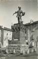 48 Lozere .CPSM  FRANCE 48 "Chateauneuf de Randon, Statue du Connétable Duguesclin"