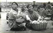 Amerique  CPA GUATEMALA "Femmes au marché"