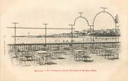 17 Charente Maritime .CPA FRANCE 17 " Royan, La terrasse du casino municipal et les deux jetées"