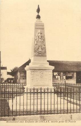 .CPA  FRANCE 17 " Loulay, Monument aux morts"