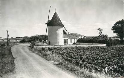 .CPSM   FRANCE 17 " Ile d'Oléron, Le Moulin de la Brée"