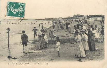 .CPA   FRANCE 17 " Chatelaillon,  La plage"