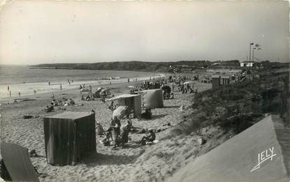 .CPSM  FRANCE 85  "Brétignolles sur Mer, Plage de la Parée"