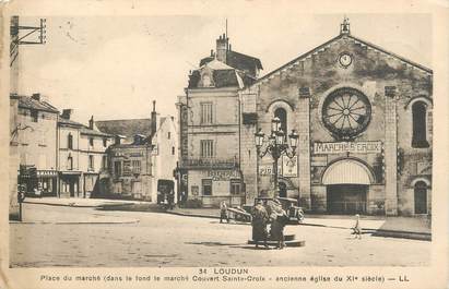 . CPA FRANCE 86 " Loudun, Place du marché"