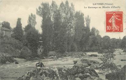 . CPA FRANCE 86 " Lathus, La Gartempe au Moulin d'Ouzilly"