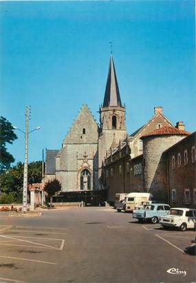 . CPSM  FRANCE 86 " Ligugé, Abbaye St Martin, l'église abbatiale"