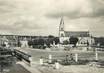 . CPSM  FRANCE 86 " Lesigny , La place de l'église et le monument aux morts"