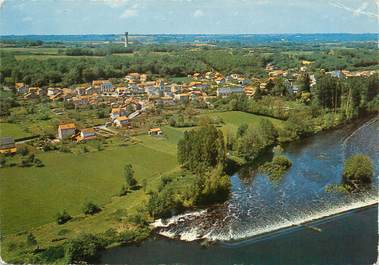 . CPSM  FRANCE 86 " Gouex, Vue aérienne"