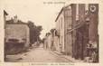 . CPA  FRANCE 32 "Barcelonne, Rue du Moulin et tabac"