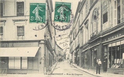 CPA FRANCE 16 "Chateauneuf, rue de Cognac"