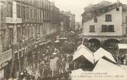 33 Gironde . CPA FRANCE 33 "Ste Foy la Grande, Rue de la république"