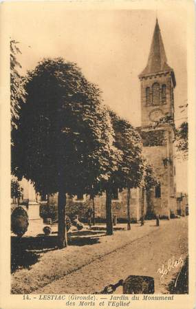 . CPA FRANCE 33 "Lestiac, Jardin du Monument des morts et l'église"