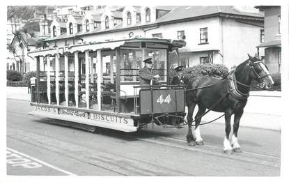  CARTE   PHOTO  ROYAUME UNI   / TRAMWAY  / BUS