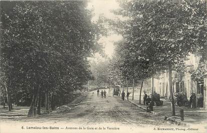 .CPA  FRANCE 34 "Lamalou les Bains, Avenue de la gare et de la vernière"