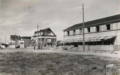 CPSM FRANCE 85 "Notre Dame de Monts, Hotel de la Plage et le Remblai