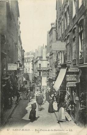 CPA FRANCE 35  "Saint Malo, rue Porçon de la Barbinais"