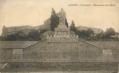 CPA FRANCE 06 "Antibes,  le Fort Carré, monument aux morts"