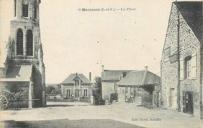 . CPA FRANCE  35  " Montours, La place"