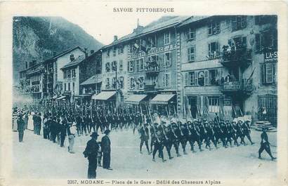 . CPA FRANCE  73 "Modane, Place de la gare, défilé des châsseurs alpins"