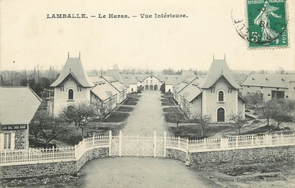 CPA FRANCE 22 "Lamballe, le Haras, vue intérieure"