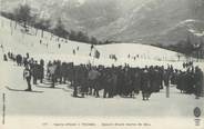 74 Haute Savoie . CPA   FRANCE  74 " Thones,  Sports d'hiver départ d'une course de skis"