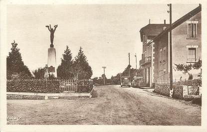 CPA FRANCE 46 "Latronquière, avenue de la Victoire"