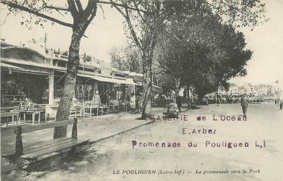 .CPA  FRANCE 44 "Le Pouliguen, La promenade vers le port"
