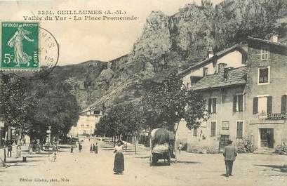 CPA FRANCE 06 "Guillaumes, la Place Promenade"