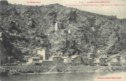 .CPA FRANCE 12 "Larroque-Penchot,, Le village et le vieux château"