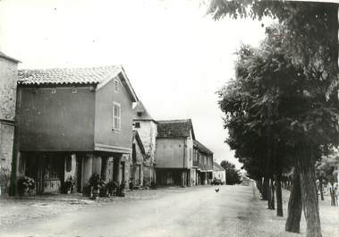 .CPSM  FRANCE 12 "Najac, Les maisons sur pilotis"