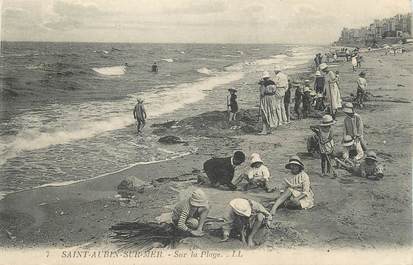 .CPA  FRANCE 14  "St Aubin sur Mer, La plage"