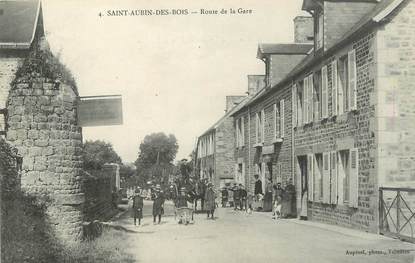 .CPA  FRANCE 14  "St Aubin des Bois, Route de la gare"