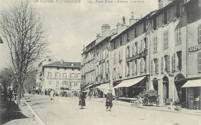 .CPA  FRANCE 15 "Aurillac, Avenue Gambetta"