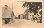 15 Cantal .CPA FRANCE 15 "Lafeuillade en Vézie, Entrée du bourg"