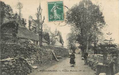 .CPA FRANCE 15  "Maillargues, Vieilles maisons"