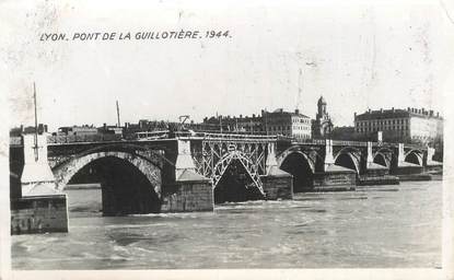 CPSM FRANCE 69 "Lyon, pont de la Guillotière, 1944"