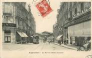 16 Charente .CPA  FRANCE 16  "Angoulème, La rue des Halles Centrales"