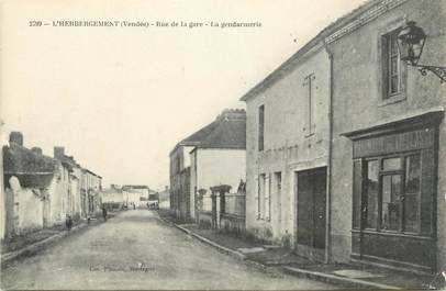 .CPA FRANCE 85 " L'Hébergement, Rue de la gare, la Gendarmerie"