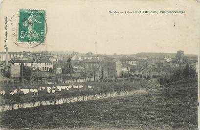 .CPA FRANCE 85 " Les Herbiers, Vue panoramique"