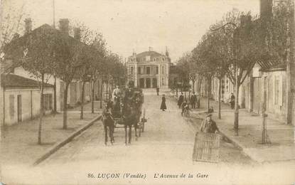 .CPA  FRANCE 85 " Luçon, L'avenue de la Gare"
