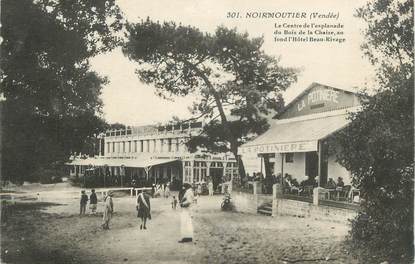 .CPA  FRANCE 85 " Ile de  Noirmoutier, Le centre de l'Esplanade du bois de la Chaize"