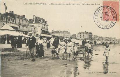 .CPA FRANCE 85 "Les Sables d'Olonne, La plage"