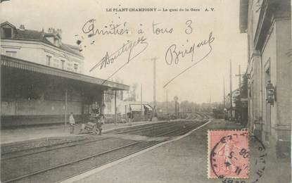 .CPA FRANCE 94  "Le Plan Champigny, Le quai de la gare"